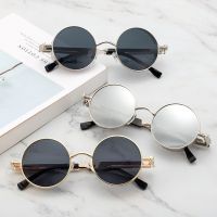 【CC】✲☁❆  Classic Steampunk Sunglasses Man Woman Brand Designer Round Punk Glasses Male Female Fashion Oculos De Sol