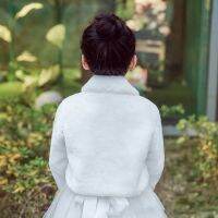 Pure Elegant Warm Faux Fur Shawl Wedding Girl Wrap Plush Short Coat