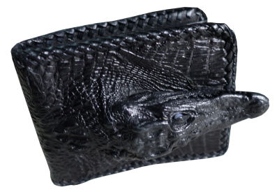 "เชิญเยี่ยมชมได้ที่ร้าน BestCare" กระเป๋าแฟชั่น หัวจระเข้แท้ Fashion Thai Bifold Wallet Made From Genuine Crocodile Leather And Its Head