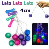 【Home_Master】Lato Lato LED ลูกบอลไวรัส ขนาด 40 มม ลูกลาโต้ลาโต้ ของเล่นสําหรับเด็ก