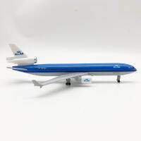 สินค้าออกใหม่ พร้อมส่งจากไทย สายการบิน KLM MD-11 ขนาด 20ซม. มีเครื่องยนต์อยู่ด้านท้าย มีล้อ ทำด้วยเหล็ก พร้อมฐานตั้งโชว์ - ของเล่น ของขวัญ