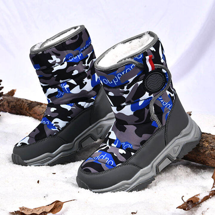 Water and store snow proof boots