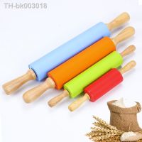 ﹊✧ 3 Sizes Silicone Rolling Pin Wooden Handle Pastry Dough Flour Roller Kitchen Baking Cooking Tool Non-Stick Household Rolling Pin