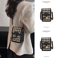 Summer high-end niche design mini small bag ladies 2023 new trendy pockets all-match Messenger mobile phone bag 【QYUE】