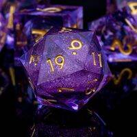 D และ D แกน RPG D20สีม่วง D6ขอบคม Polyhedral Dice D + D สำหรับดันเจี้ยนและนักล่ามังกรการเล่นบทบาทเกม