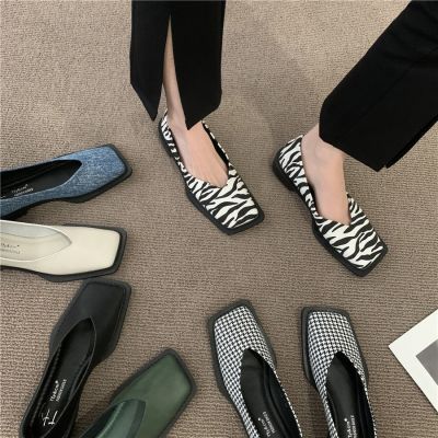 ✢✱﹍ Design niche low-heeled shoes French retro square-toe shoes loafers 2022 spring shallow mouth beanie shoes for women