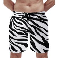 คณะกรรมการสั้น Zebra ออกแบบ Retro Beach Trunks สีดำและสีขาวลายเส้นผู้ชายแห้งเร็วกีฬากางเกงร้อนบวกขนาดกางเกงคณะกรรมการสั้น XS-5XL