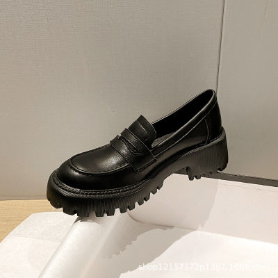 รองเท้าโลฟเฟอร์หนังแท้ Jk รองเท้าหนังขนาดเล็กพื้นหนาสไตล์อังกฤษ2022รุ่นใหม่ฤดูใบไม้ร่วงรองเท้าผู้หญิงรองเท้าสีดำแมทช์ลุคง่าย