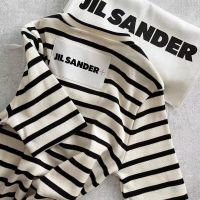 Poisonous Jil the same style black jil sanderˉ and white stripes behind the patch logo mens and womens short-sleeved T-shirts hjk