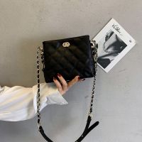Crossbody Bags for Women Mini Bucket Shoulder Messenger Leather Bag Fashion Chain Diamond Lattice Handbags and Purses