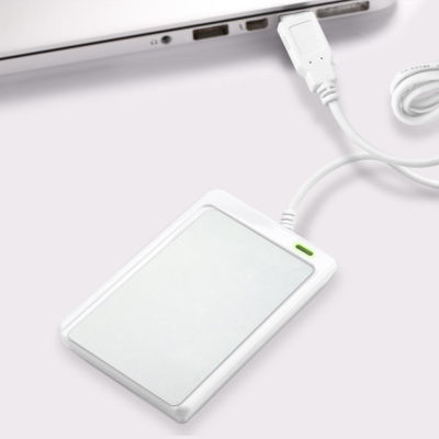 เครื่องอ่านบัตร IC NFC RFID เครื่องอ่านสมาร์ทการ์ดแบบไร้สัมผัสพร้อมสาย USB SDK 5X การ์ด IC แบบเขียนได้