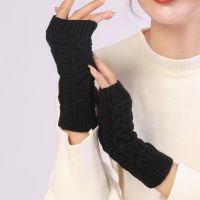 New Fashion Women Ladies Fingerless Gloves Winter Warm Knitted Stretch Thumbhole Arm Warmers Mittens Black Red Gray