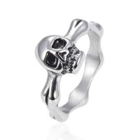 Fashion personality mens and womens titanium steel ring punk style bone chain skeleton head single ring jewelry