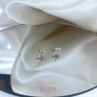 Ledajewelrybkk?:925 Silver (เงินแท้ ) Cozy Snow 01 ต่างหูรูปไม้กางเขน พร้อมกล่อง และผ้าเช็ดเครื่องประดับ