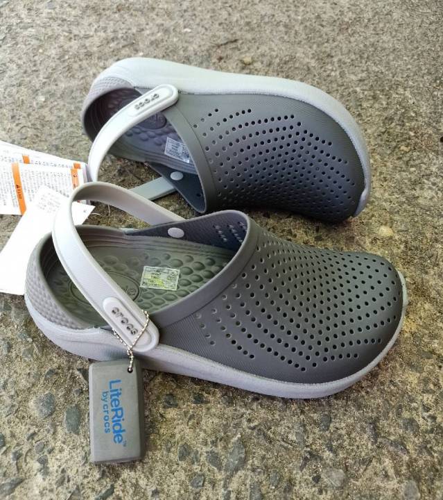 รองเท้าหัวโต-crocs-lite-ride-m4-m11-สีเทา