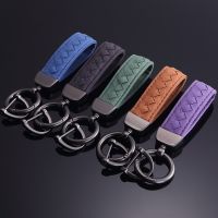 2022 Luxury Genuine Leather Lanyard Keychain Men Women Square Pattern Gunmetal Buckle Car Key Ring Holder Jewelry