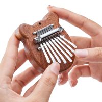 ของเล่นไม้เปียโน Kalimba Thumb ขนาดเล็ก8ปุ่มเครื่องดนตรีของเล่นเพื่อการศึกษาสำหรับผู้ใหญ่เด็กเปียโนนิ้วขนาดเล็ก