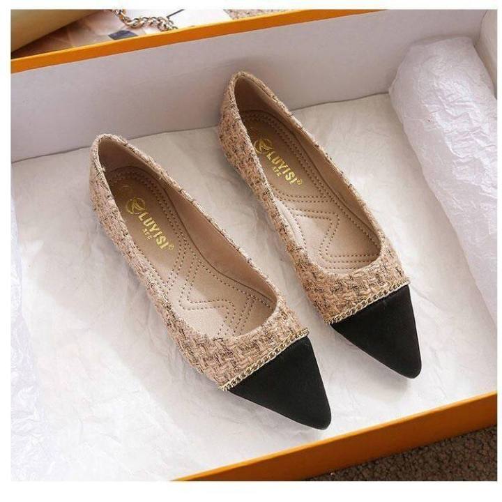 kkj-mall-womens-high-heels-with-high-heels-1cm-2022-spring-new-style-chain-color-matching-small-fragrance-flat-womens-shoes-korean-version-all-match-pointed-toe-soft-bottom-sandals-office-shoes