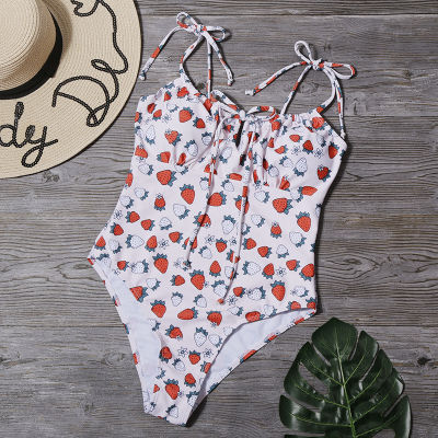 2020 New swimwear sexy strawberry print swimsuit fashionable women vintage bikini bathing suit