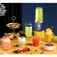 6 Blades Juicer Blender with Juicer Cup and Lid Portable USB Rechargeable Small Fruit Juice Mixer Machine