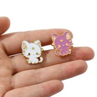 Cute Moon Cat Fashion Couple Anime Enamel Pin Metal Badge Backpack Clothing Accessories Fashion Brooches Pins