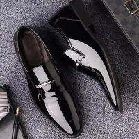 Outdoor Dress Loafers For Men Stitch Detail Metal Decor Slip-on Dress Shoes