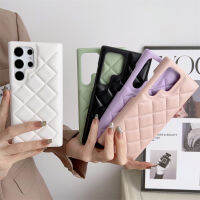 เคสโทรศัพท์ลายสี่เหลี่ยมขนมเปียกปูนหนังแกะ S23 Samsung S23พิเศษหรูหราเสื้อขนเป็ด3มิติเคสกันกระแทกทำจาก PU