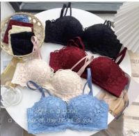 พร้อมส่ง?Sanay Bra?(N604) เสื้อในไร้โครง 3 ตะขอลายลูกไม้เสริมฟองน้ำในตัว