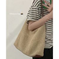 Uniqlo New Fashion version Niche portable straw bag for women in summer 2023 new trendy and versatile retro large-capacity shoulder bag vegetable basket bag