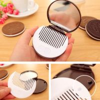 Cute Portable Makeup Mirror Comb Women Pocket Case