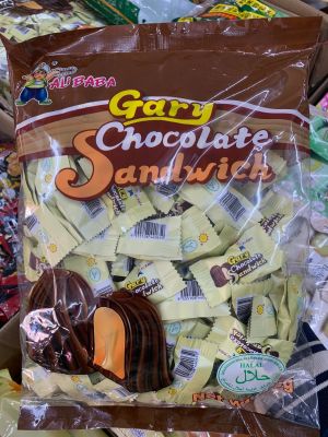 Gary Chocolate sandwich ตรา อลีบาบา(ช็อกโกแลตแซนวิช) 1 ถุงมี 150 เม็ด