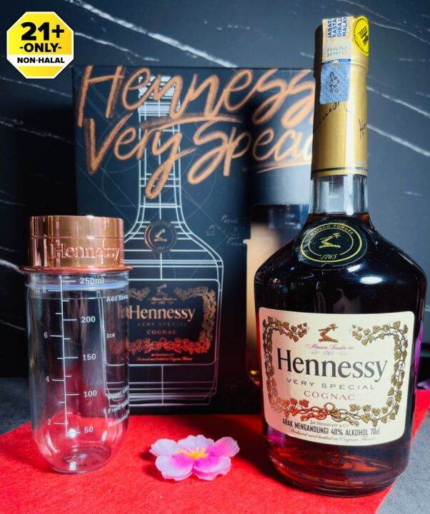 Hennessy Very Special Cognac (Cocktail Shaker Set) 40Alc. 700ml Lazada