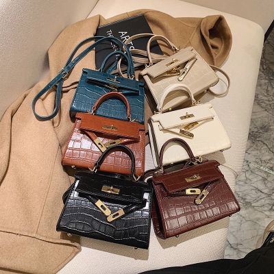 Baladoo French Style Women Handbag Fashion Stone Pattern PU leather Shoulder Bag Popular Small Bag Crossbody Bags
