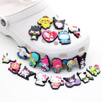 ขายดีการ์ตูน Sanrio ญี่ปุ่นอะนิเมะจิ๊บบิทซ์ PVC Crocs เครื่องประดับตกแต่งรองเท้าแตะหัวเข็มขัดหมุดเครื่องรางรองเท้า DIY สำหรับเด็กเล็กเด็กผู้หญิงผู้ใหญ่ของขวัญงานปาร์ตี้