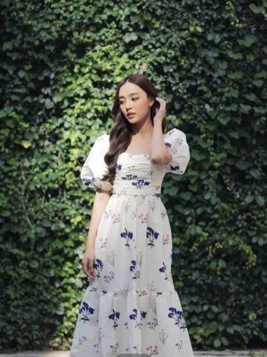 p017-002-pimnadacloset-short-puff-sleeve-square-neck-floral-print-maxi-dress