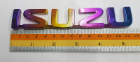 Logo ISUZU งานพลาสติก พร้อมกาวติด 13.5*2.3cm สี ไทเท