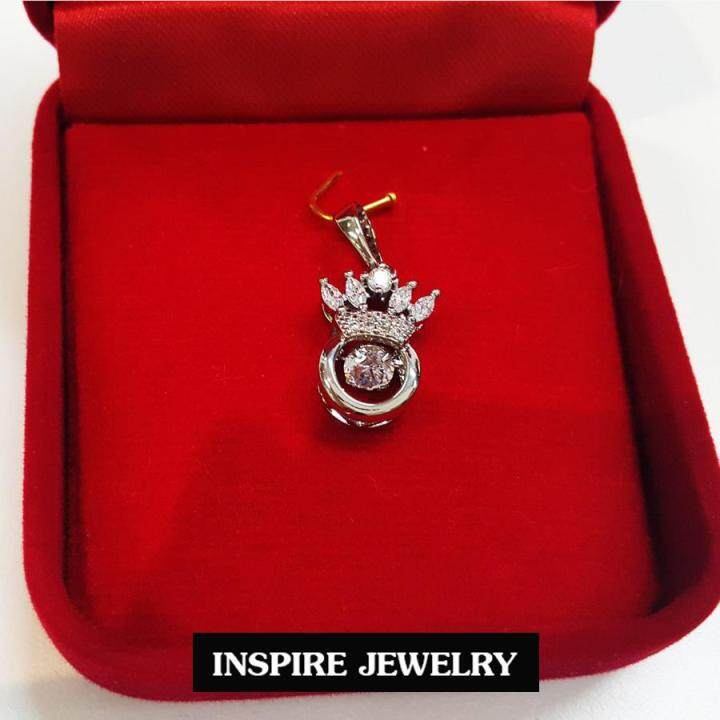 inspire-jewelry-จี้เพชรรูปกลม-สวมมงกุฏ-เพชรเม็ดกลางดุ๊กดิ๊กได้-น่ารักมาก-เพชรcz-white-gold-เพชรสวยเกรด-aaa-เพชรวิ้งเจิดจรัส-size-0-5cmx1cm-งานดีไซด์-งานแบบร้านเพชร-ในกล่องกำมะหยี่สวยหรู-งานจิวเวลลี่่-