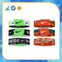 Nike สายรัดข้อมือ ขนาดกลาง มีสองสี Unisex Training Baller Bands N.000.2506.047 / N.000.2506.993 (690)