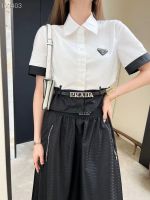 Prada 2023ใหม่ชุดสูทสองชิ้นสำหรับผู้หญิงโคมไฟสีอ่อนสำหรับน้องสาวอารมณ์รอยัลผู้สูงอายุที่คุ้นเคยชุดเดรสทางการลมสัมผัสสูง Xiaoxiangfeng