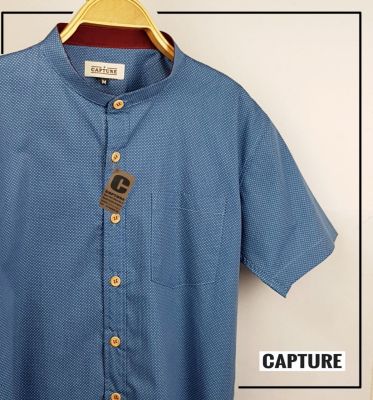 Capture Shirt เสื้อเชิ้ตผู้ชาย เชิ้ตแขนสั้น คอจีน ลายจุดไข่ปลา สีเทาอากาศ มีถึงอก 48 นิ้ว