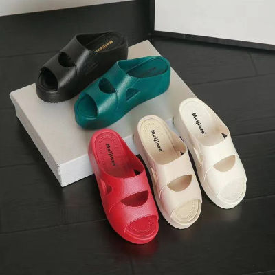 Royallovers ✨（ส่งจากไทย）✨รองเท้ามีส้น รองเท้าแตะหญิง ผู้หญิง รองเท้าผู้หญิ รองเท้าสลิปเปอร์ เวดจ์รองเท้าแตะ รองเท้าผู้หญิง รองเท้าส้นตึก