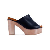 SHU COMFY 4" CLASSIC PARCHMENT HEELS - BLACK