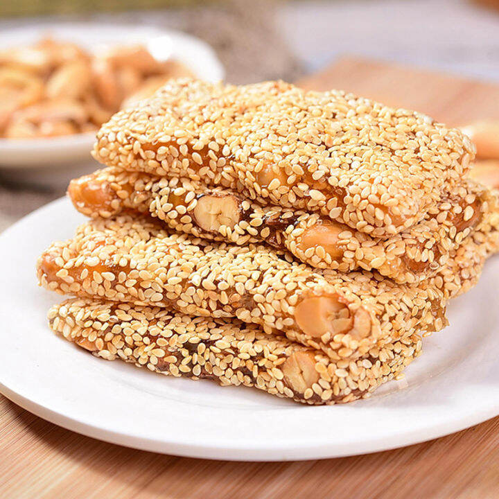 Oldfashioned peanut skin candy beef tendon candy authentic handmade