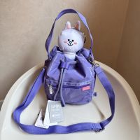 LeSportsac Le Poetry LINE FRIENDS กระเป๋าถือกระเป๋าสะพายไหล่แฟชั่นความจุขนาดใหญ่ 3595