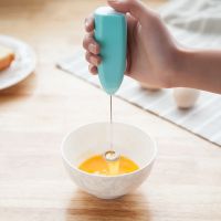 Mini HandHeld Electric Eggbeater Milk Coffee Mixer / Handle Whisk Stirrer Kitchen Egg Beater Frother Foamer Cooking Tool（battery not include） 【JULY】