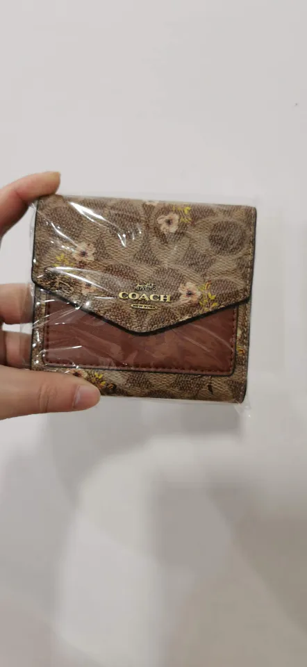 Coach Gift Box Slim Envelope Wallet (F22714) – Rafaelos