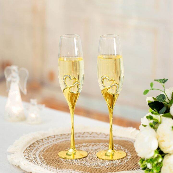 wedding-champagne-glass-set-with-rhinestone-rimmed-hearts-decoration-for-wedding-anniversary-and-special-occasionss