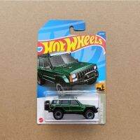 ❗️❗️ SALE ❗️❗️ โมเดลรถ Hotwheels รุ่น Jeep Cherokee เขียว !! ของเล่นเพื่อการสะสม Collectibles ตั้งโชว์ ของขวัญ เอนกประสงค์ แข็งแรง ทนทาน บริการเก็บเงินปลายทาง ราคาถูก คุณภาพดี โปรดอ่านรายละเอียดก่อนสั่ง