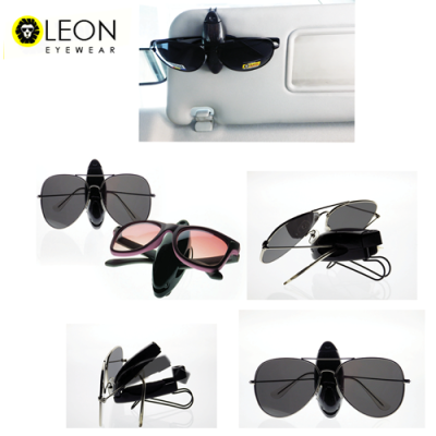 Leon Eyewear คลิปหนีบแว่นตาเอนกประสงค์ คลิปหนีบแว่นบนรถยนต์ สีดำ