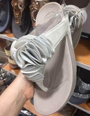 รองเท้า fitflop ผู้หญิง รองเท้าแตะเพื่อสุขภาพ ใส่สบายเท้า ลดราคา